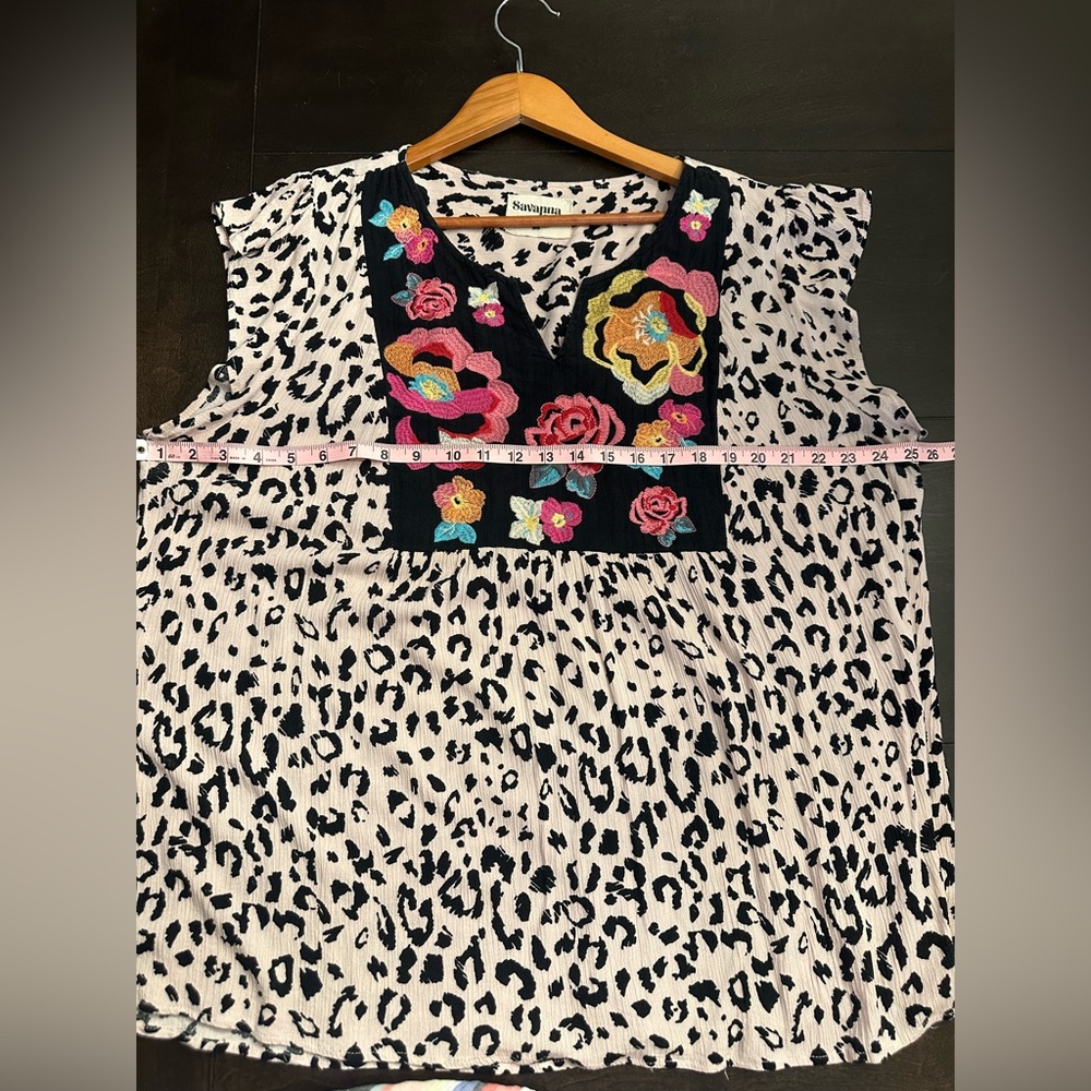Savanna Jane Embroidered Floral/Animal Print Cap Sleeve Blouse 2X So Cute! - Picture 8 of 13